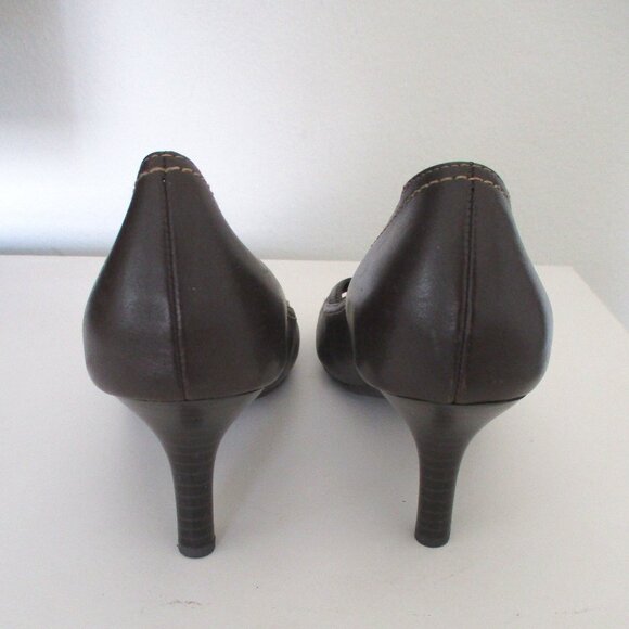 A2 by Aerosoles "2 Simple Leaf" Womens Brown Leather Open-Toe 3" Pump NWOB - 9M - Picture 9 of 10